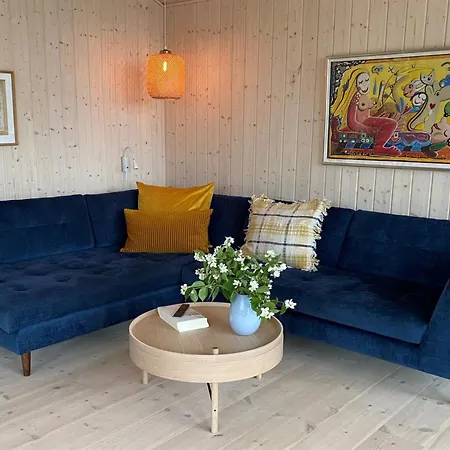 Viveke - 10m From The Sea By Interhome *