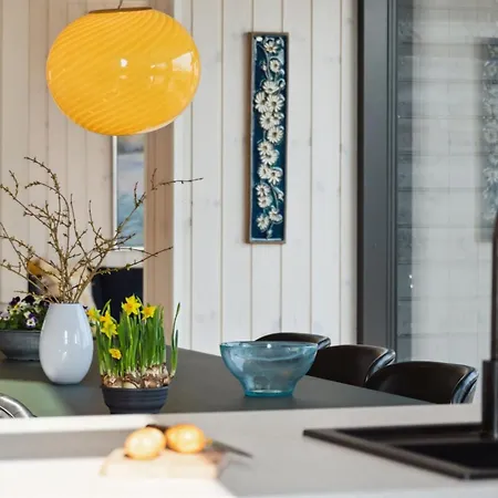 Viveke - 10m From The Sea By Interhome Vakantiehuis *