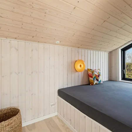 Viveke - 10m From The Sea By Interhome Vakantiehuis