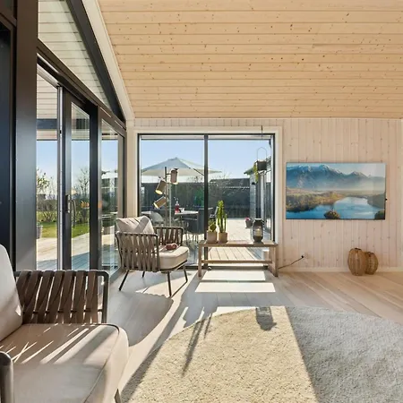 Vakantiehuis Viveke - 10m From The Sea By Interhome